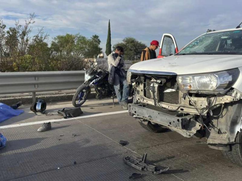Motociclista muerto en Eje Metropolitano
