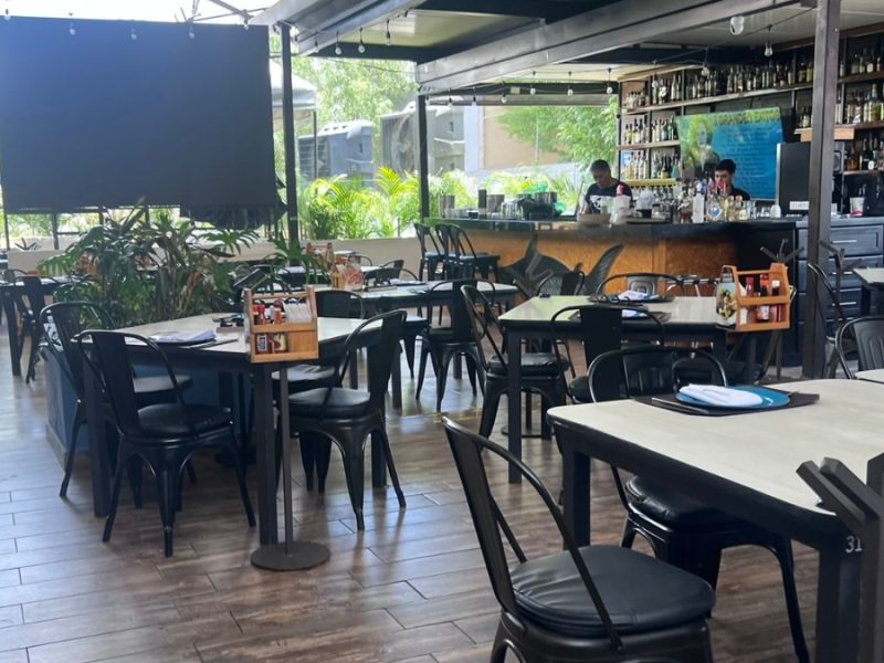 Crece apenas un 3 % sector restaurantero y hotelero en Irapuato; buscan alianzas para 2026