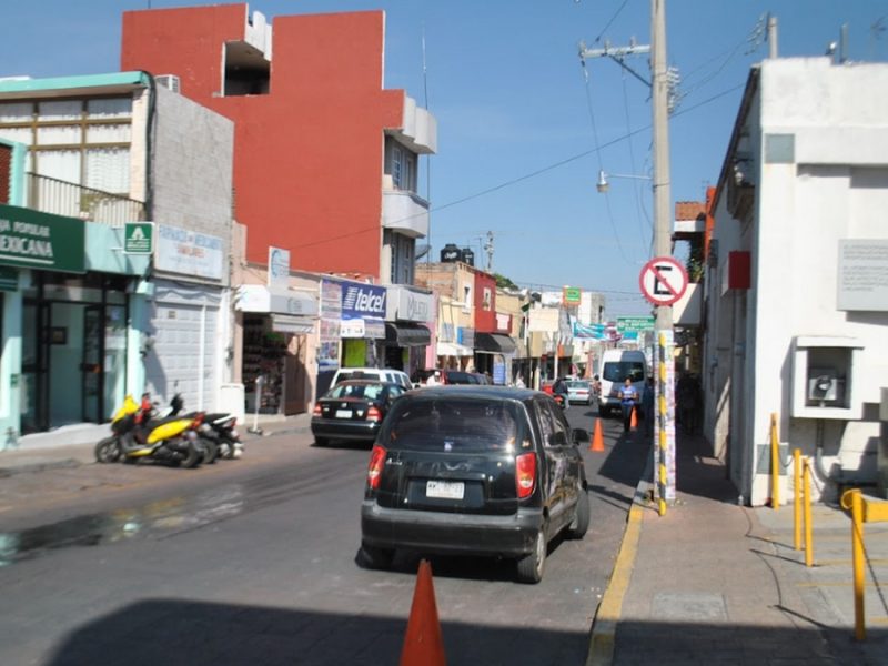 Comerciantes textiles rechazan terminales bancarias en sur de Guanajuato; temen fiscalización