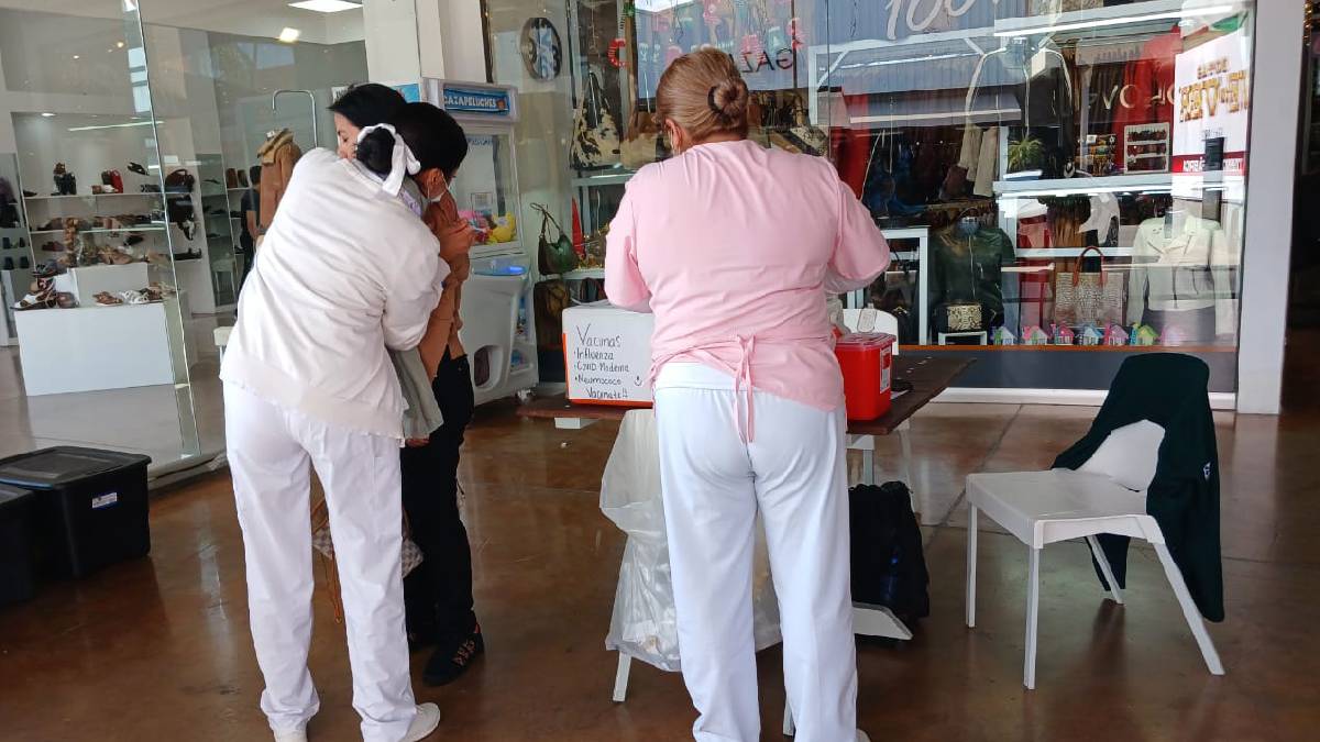 Vacunas gratis en Outlets de León