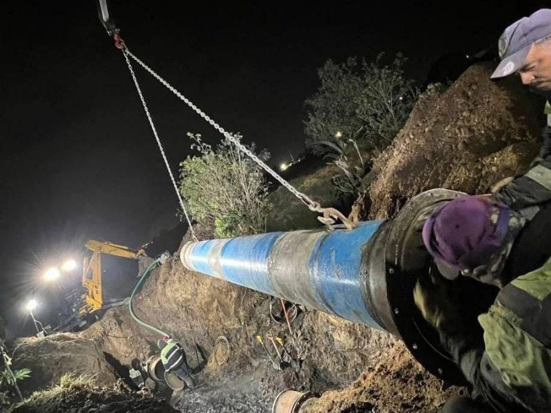 Concluye Caasim reparación de fuga en acueducto Laguna; inicia restablecimiento del servicio