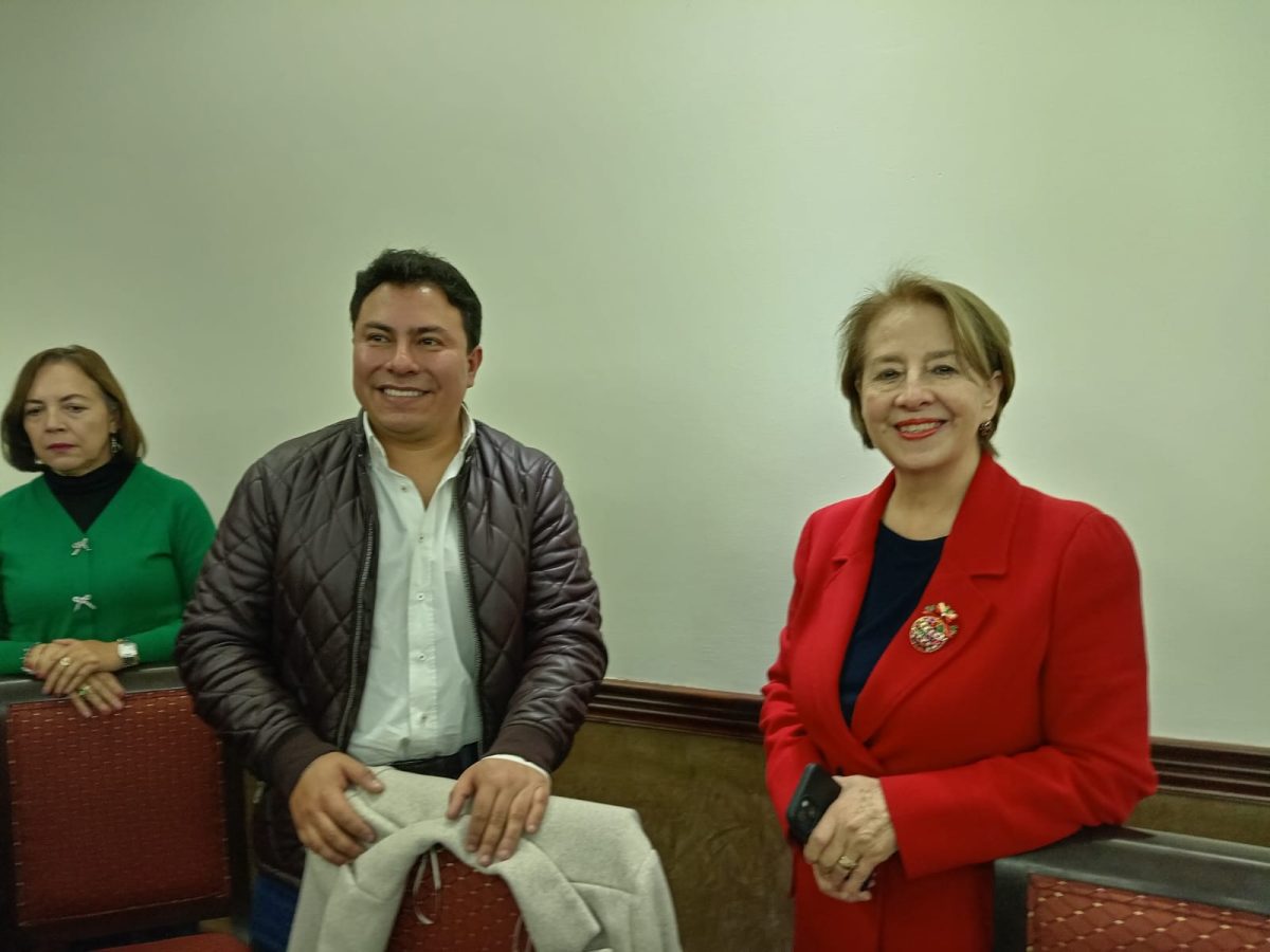 Oviedo Quezada, suplente de Benjamín; “yo no he sido priista”