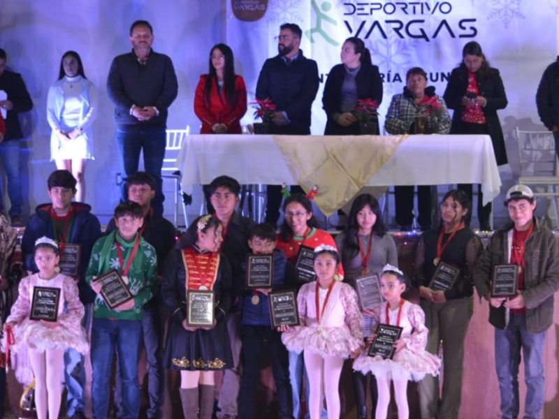 Grupo Deportivo Vargas reconoce la trayectoria de jóvenes atletas en Santa María Asunción