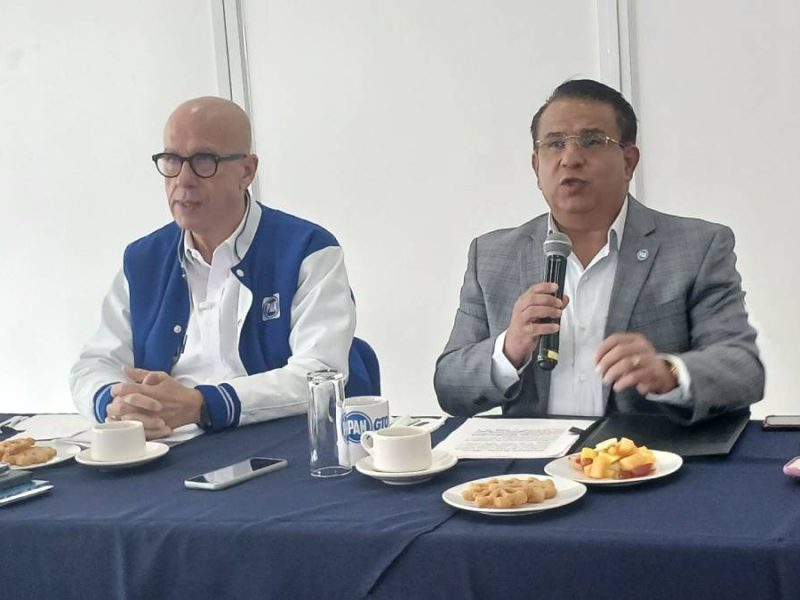 antonio-guerrero-alejandra-gutierrez