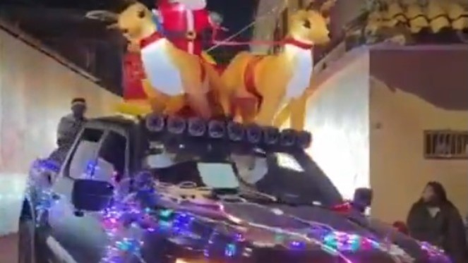 caravana navidena cartel