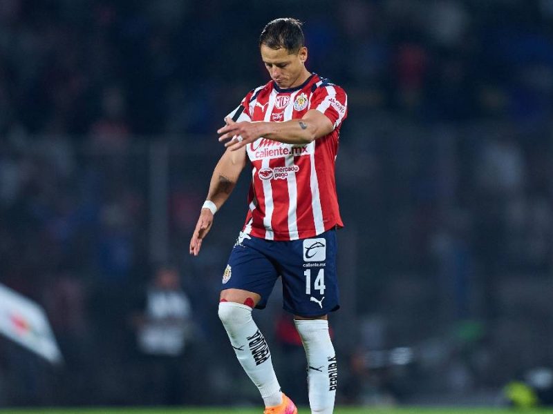 Chicharito y su penoso adiós con Chivas. Mexsport.