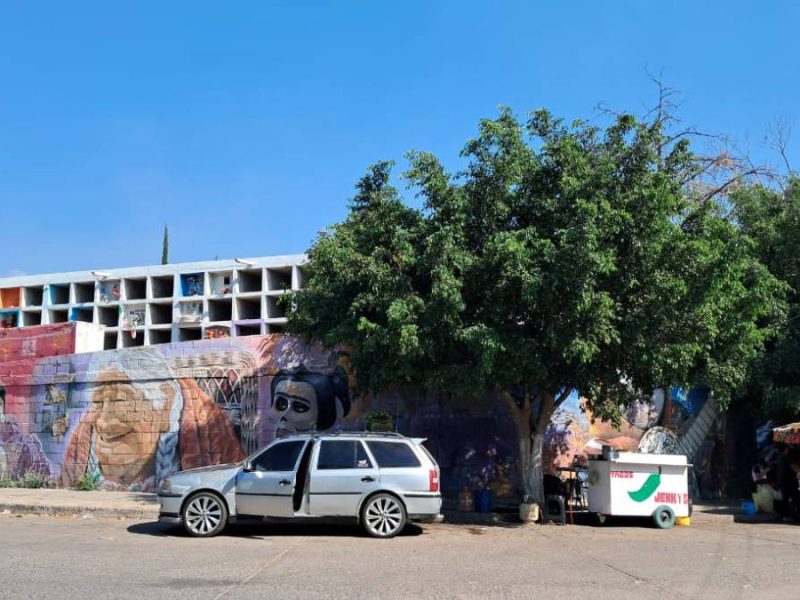 Extorsión en León: Obligan a Diana a esconderse por cuatro días en una fosa de panteón