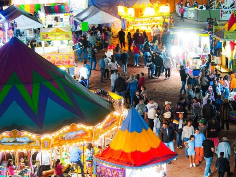 Inicia Feria de Moroleón 2026 con desfile medieval, eventos gratuitos y música en vivo