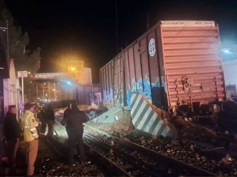 Vagón de Ferromex sin control recorre 4 kilómetros hasta chocar con muro cerca de la frontera