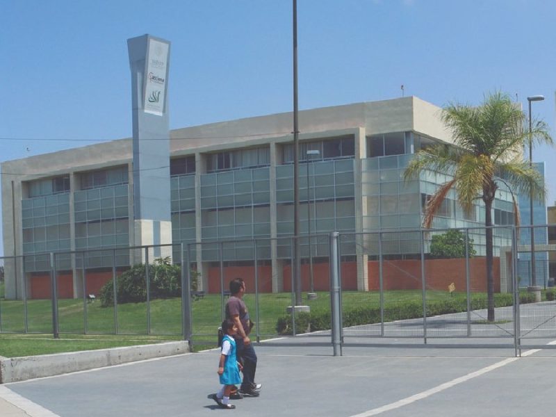 Crisis en el Hospital de Alta Especialidad: Denuncian falta de insumos y abusos laborales