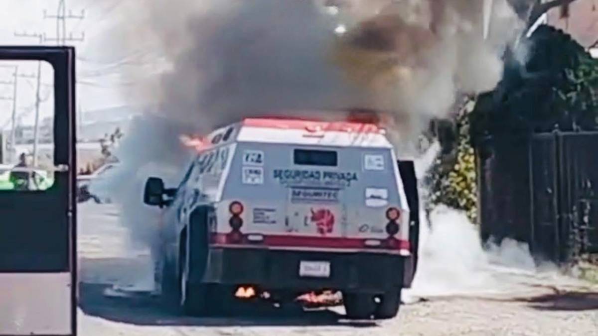 incendio-camioneta-blindada-carretera-panamericana