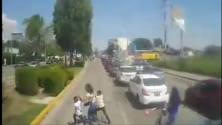 invasion carril oruga2