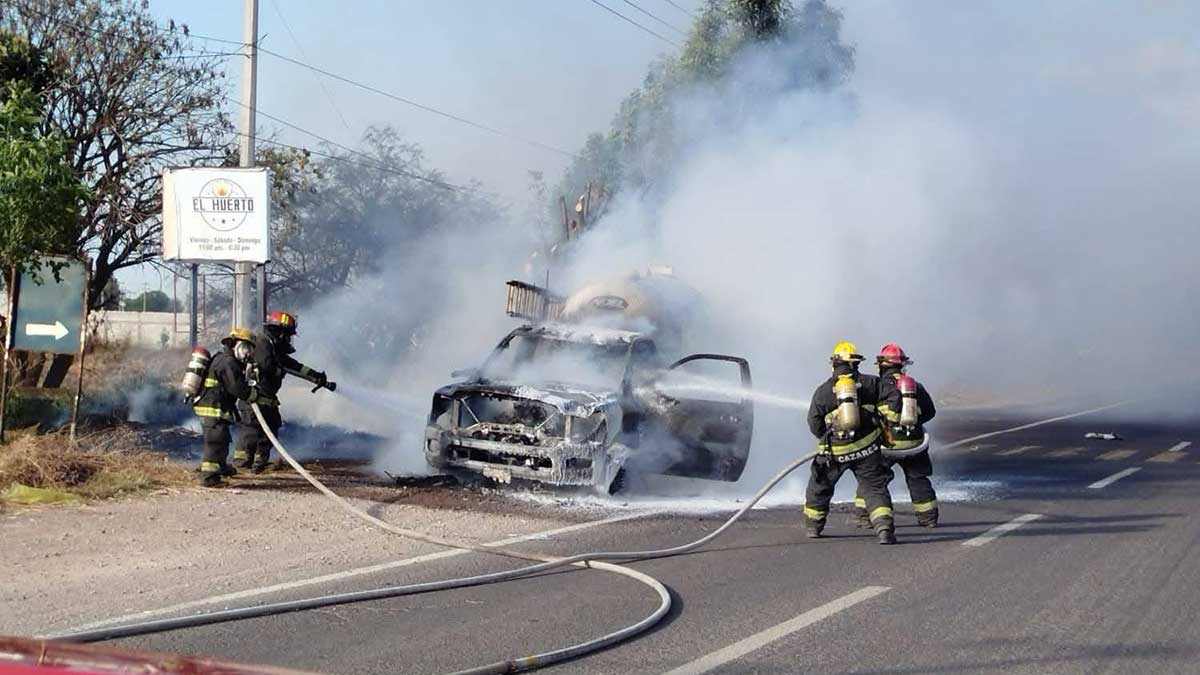 incendio de pipa en la Celaya-Juventino Rosas