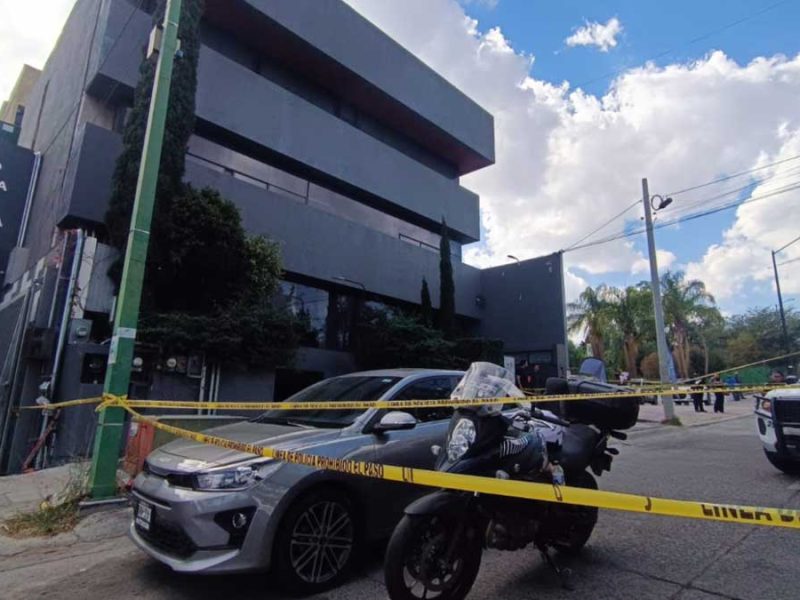 ataque a abogado en Lomas del Campestre