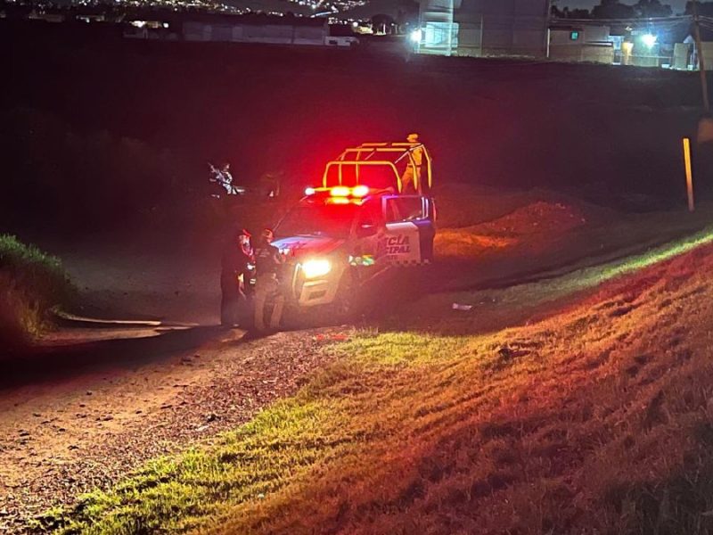 Localizan cuerpo en camino de terracería en La Ordeña