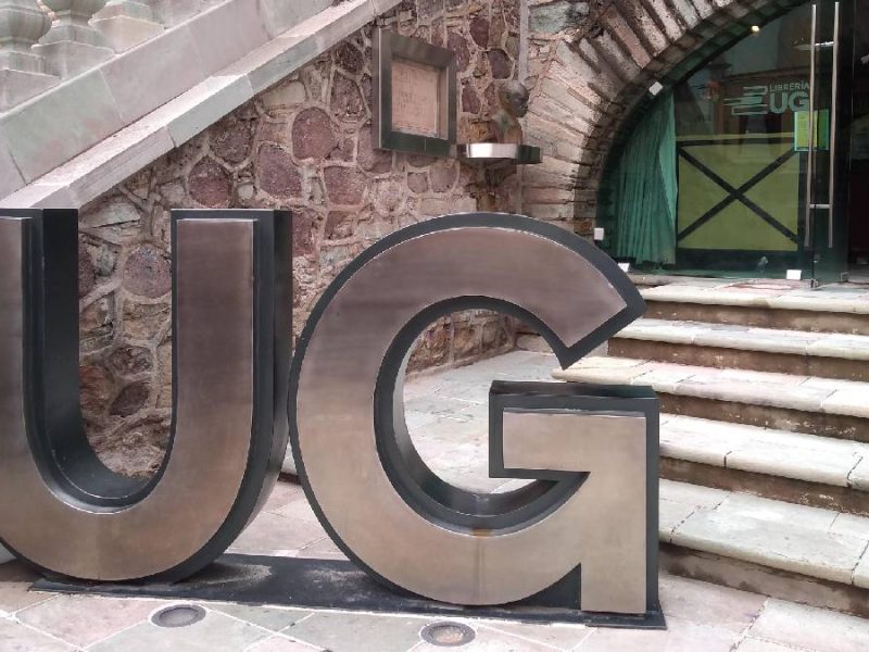 Presupuesto de la UG sufre recorte histórico de $106 millones; impacta a profesores y becas
