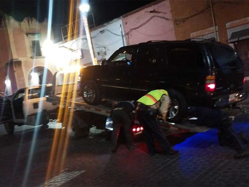 Reporte inicia cacería de Tahoe negra por el Centro de Yuriria: Persecución termina en disparos