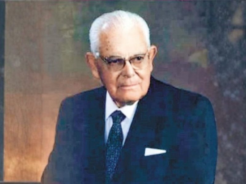 “El que porfía, mata venado”: Doctor Manuel de Jesús Álvarez Campos