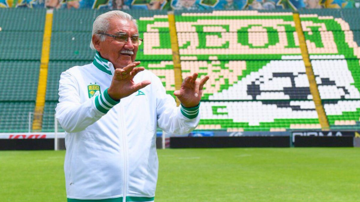 Antonio La Tota Carbajal en el estadio León. Archivo.