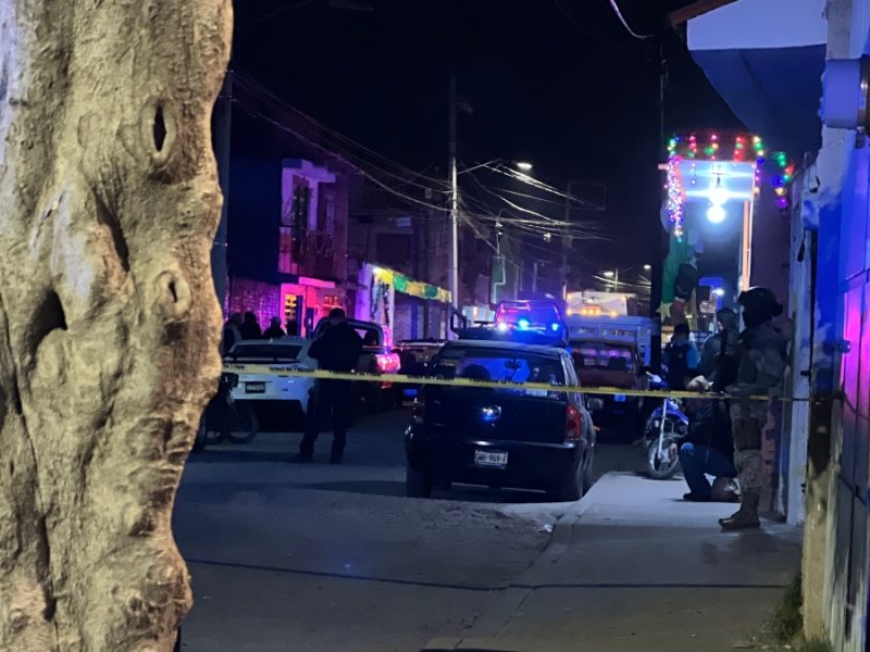 Salió a comprar tortillas y lo matan a balazos afuera de su casa en la colonia Santa María, de Irapuato