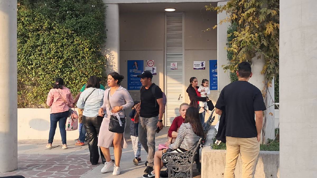 Baños libres en la Feria de León
