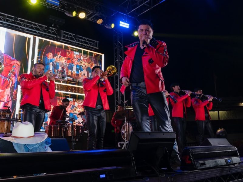 Se agotan boletos para Los Recoditos en la Feria de León 2026 entre quejas y reventa