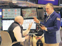 Sectores financiero y energético registran caídas superiores al 1% en la sesión