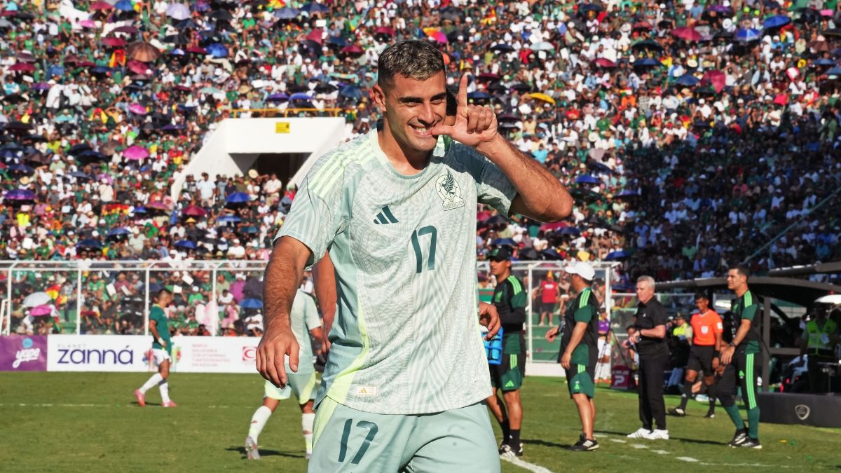 Germán Berterame celebrando la única anotación de México Vs Bolivia. Foto: Mexsport.