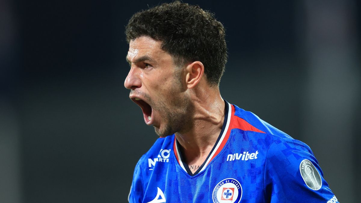 Ignacio Rivero en un partido con el Cruz Azul. Foto: Mexsport.