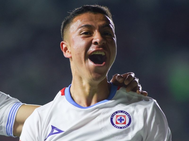 Andrés Montaño vuelve a las canchas, después de casi un año