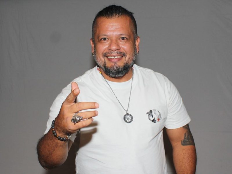 El Lobo Cuentero y otros narradores reviven con historias al espacio Hangar Arte Bajío