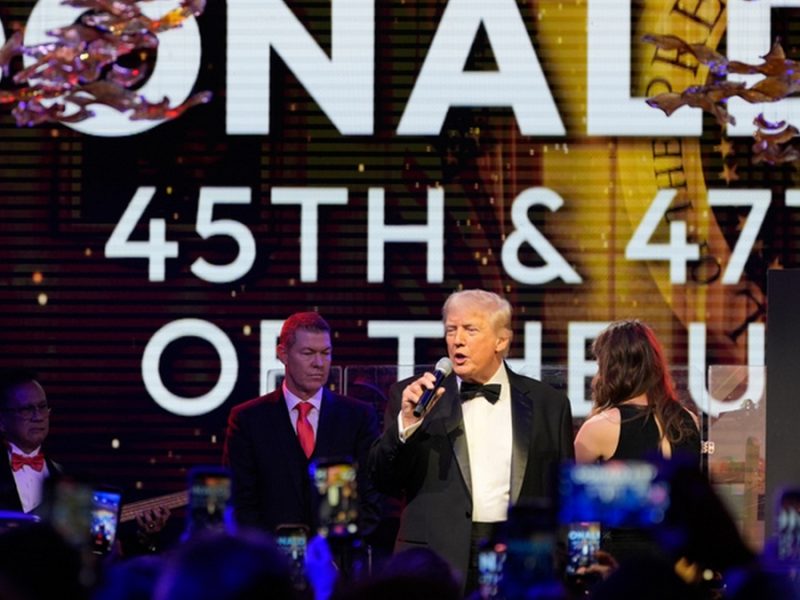 Revela Donald Trump detalles de su salud; dice que tiene ‘mucha energía’