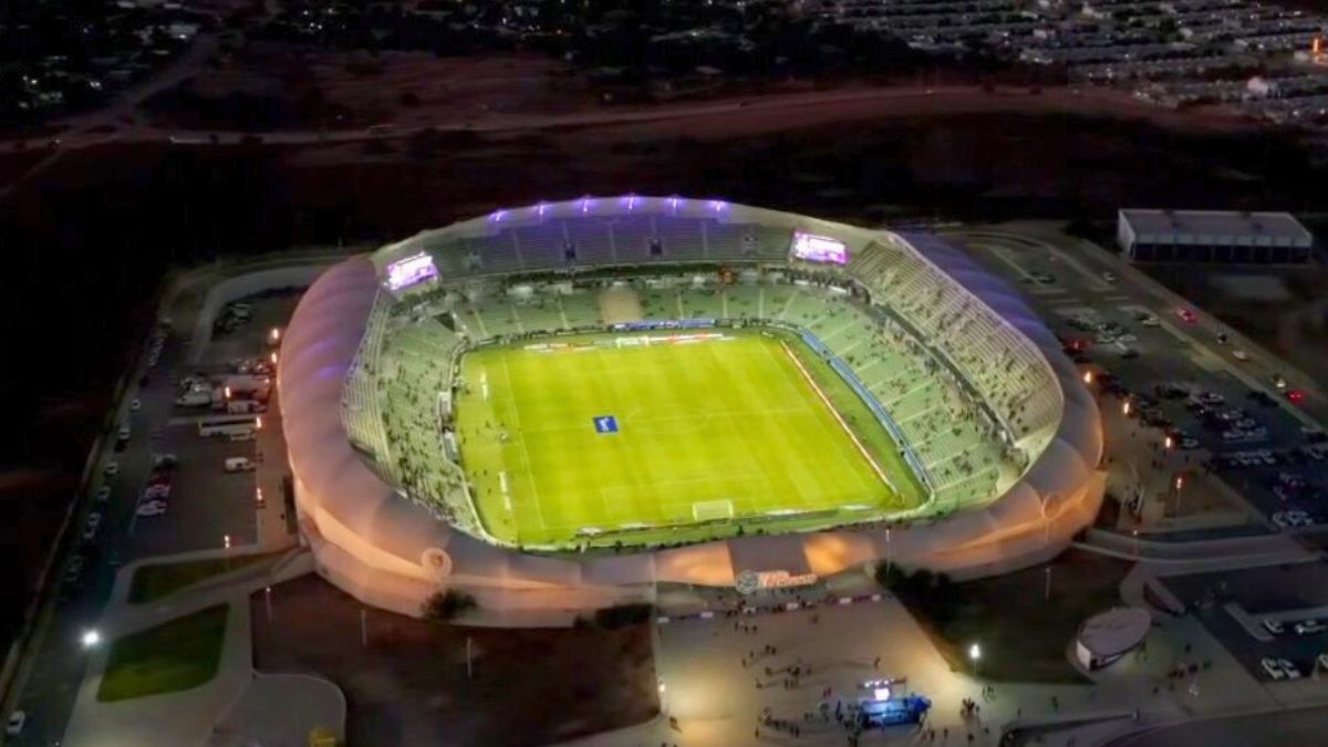 El Estadio El Encanto lucía así poco antes de inicia el Mazatlán Vs Juárez. Cortesía.