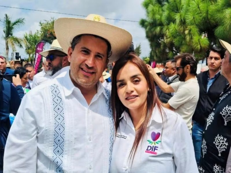 “Hubiera dado mi vida por él”: Grecia Quiroz pide que la investiguen por homicidio de Carlos Manzo