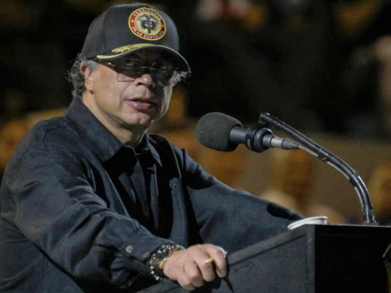 Petro, presidente de Colombia rechaza acusación de Trump sobre ser narco; así lo retó en VIDEO