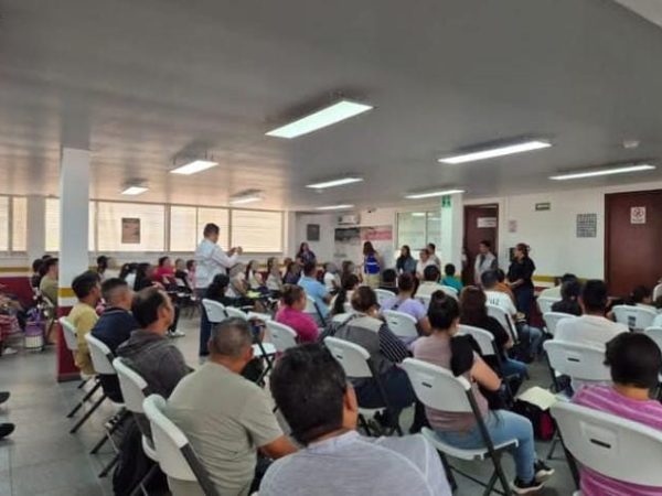 Cientos de venezolanos salieron de su país y trabajan en Pachuca