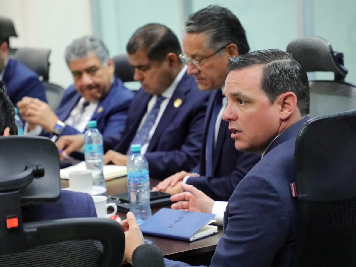 Reunión emergente tras masacre en Salamanca: Reportan ‘líneas seguras’ en investigación