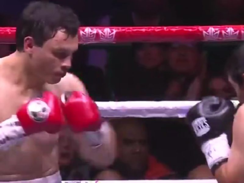 Julio César Chávez vence por knock-out a Ángel Julián Sacco