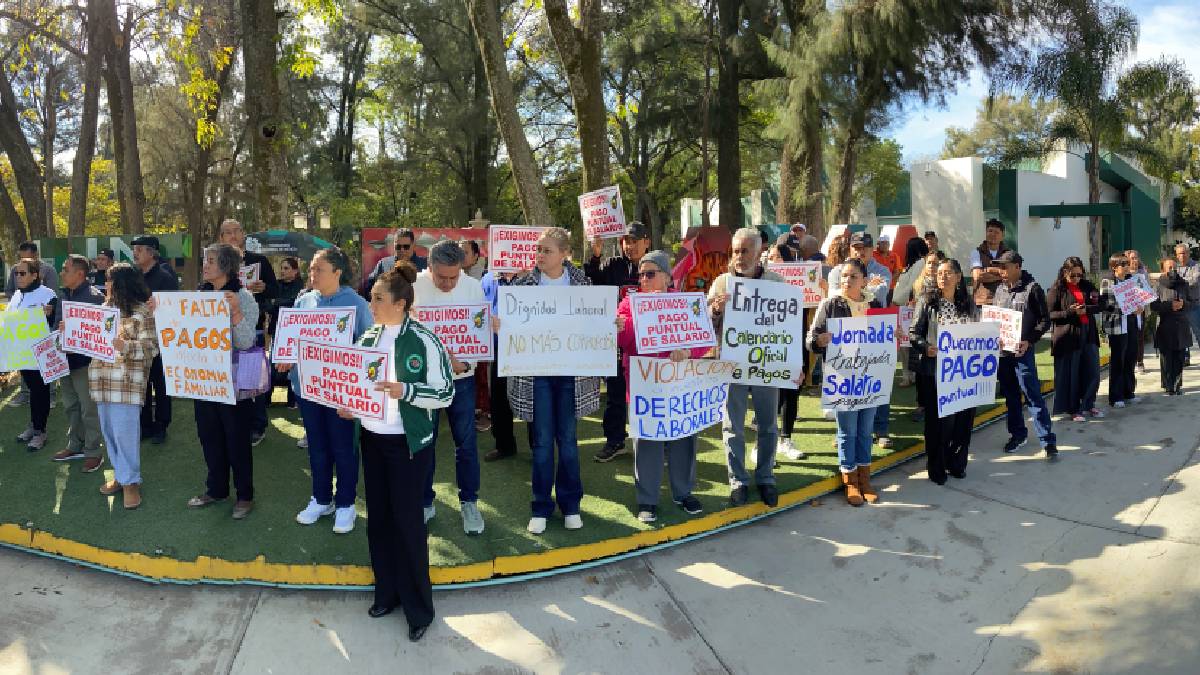 Manifestación Tecnológico de Celaya pagos