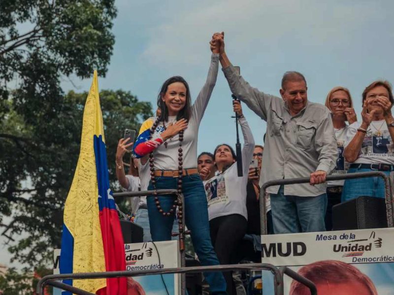 María Corina Machado quiere darle su Nobel de la Paz a Trump y pronto regresar a Venezuela