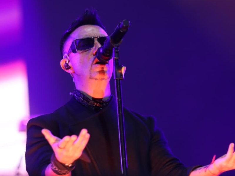 Moenia convierte el Foro de la Gente en una pista de nostalgia y electrónica