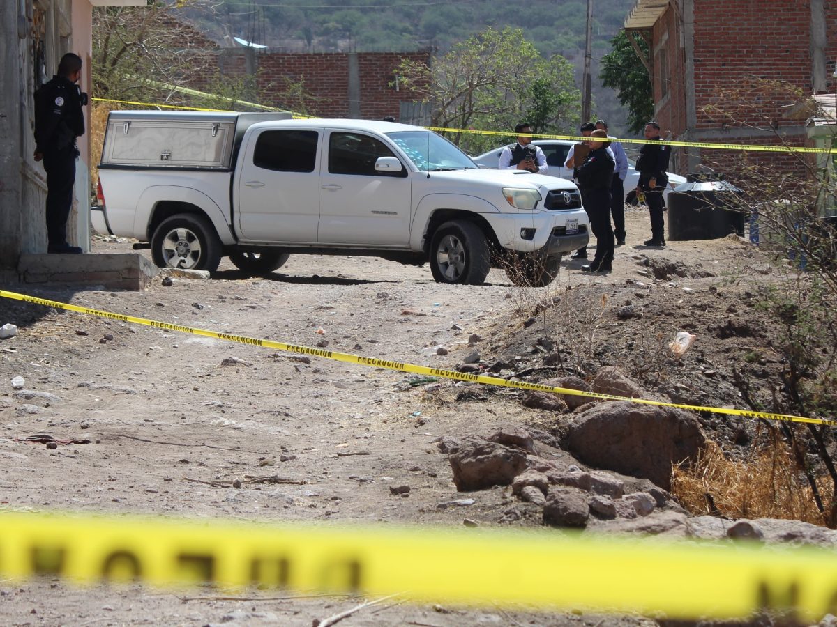 Localizan cadáver de mujer en la colonia Cañón de la India