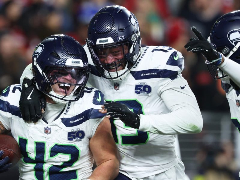 Seahawks vencen a 49ers, ganan su división y evitan Ronda de Comodines
