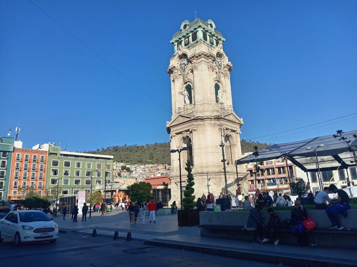 Domingo soleado y con rachas de viento en Pachuca
