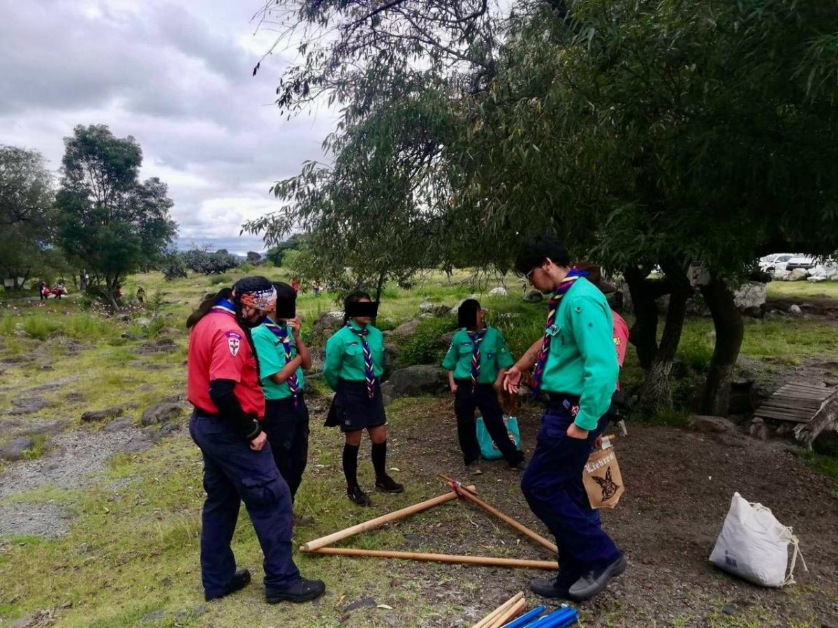 Scouts de Tulancingo reciben 2026 con el Fuego Nuevo
