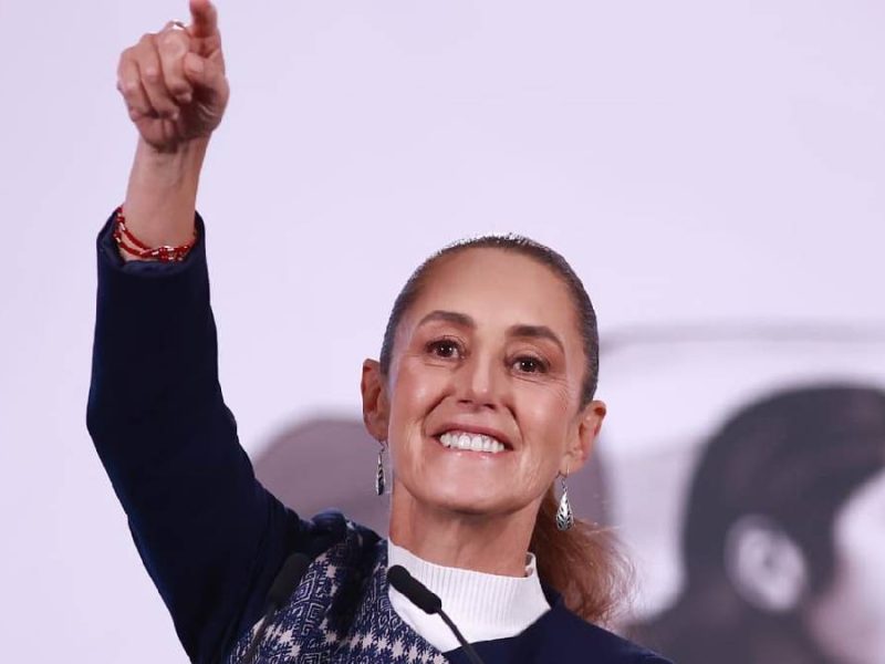 Sheinbaum pide créditos para Pymes: Busca reducir requisitos bancarios