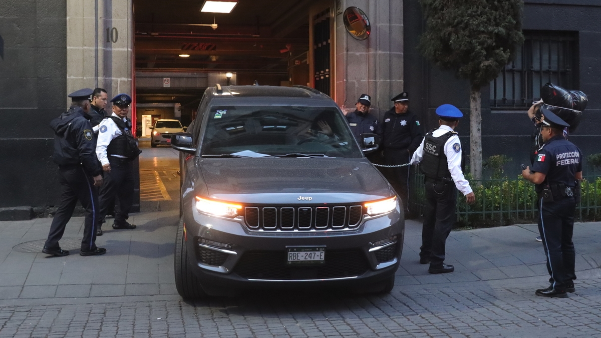 Camionetas de Ministros