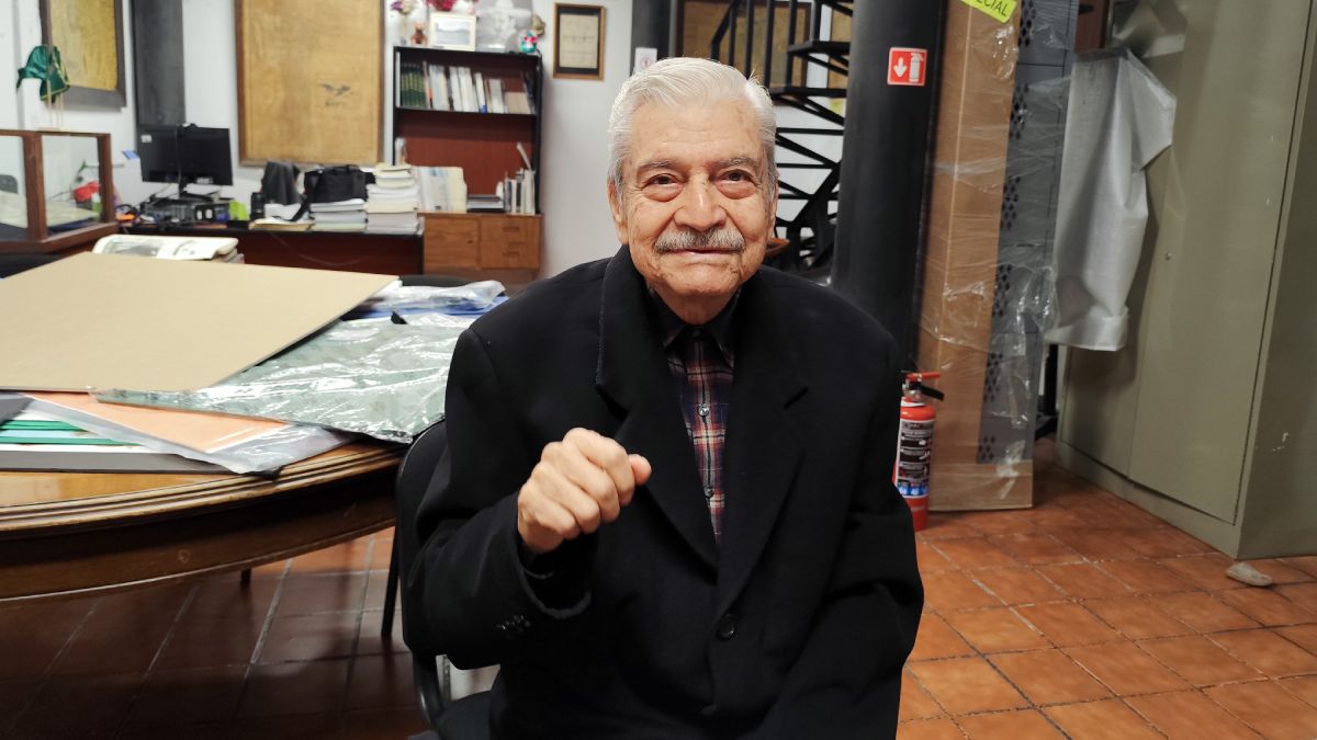 Tomás Bustos Muñoz profesor de la Preparatoria de León