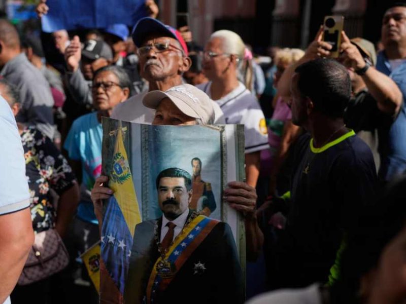 La incertidumbre reina en Venezuela, millones se preguntan ¿quién está al mando?