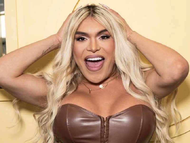 Wendy Guevara muestra resultados de su cirugía de costillas y las críticas la destrozan: ‘Se ve igual’